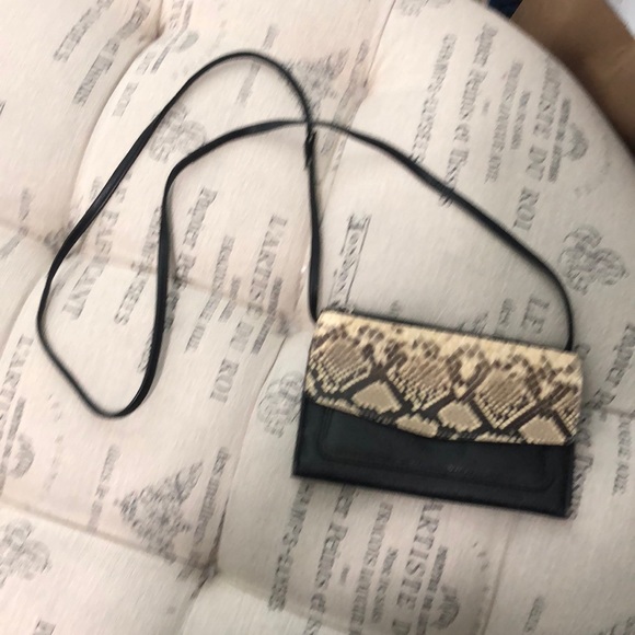 Paul and Taylor small snakeskin purse - Picture 1 of 5
